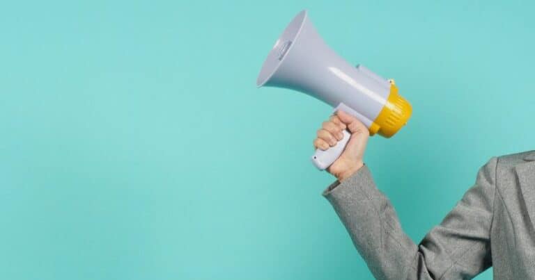 How to Start a Blog on LinkedIn: The Ultimate Guide - EricMelillo.com