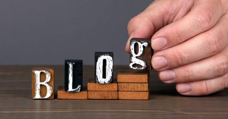 step by step guide to setting up your blog